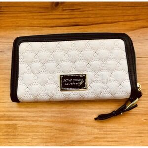 Betsey‎ Johnson Quilted Zip Around Pink & Black Wallet Faux Leather Wallet